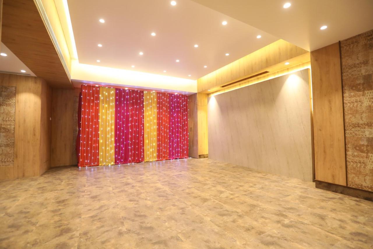 Hotel Cliffton Mumbai Exteriör bild